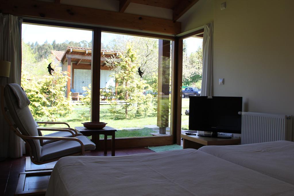 Bungalow Camping Los Manzanos Santa Cruz de Oleiros Chambre photo